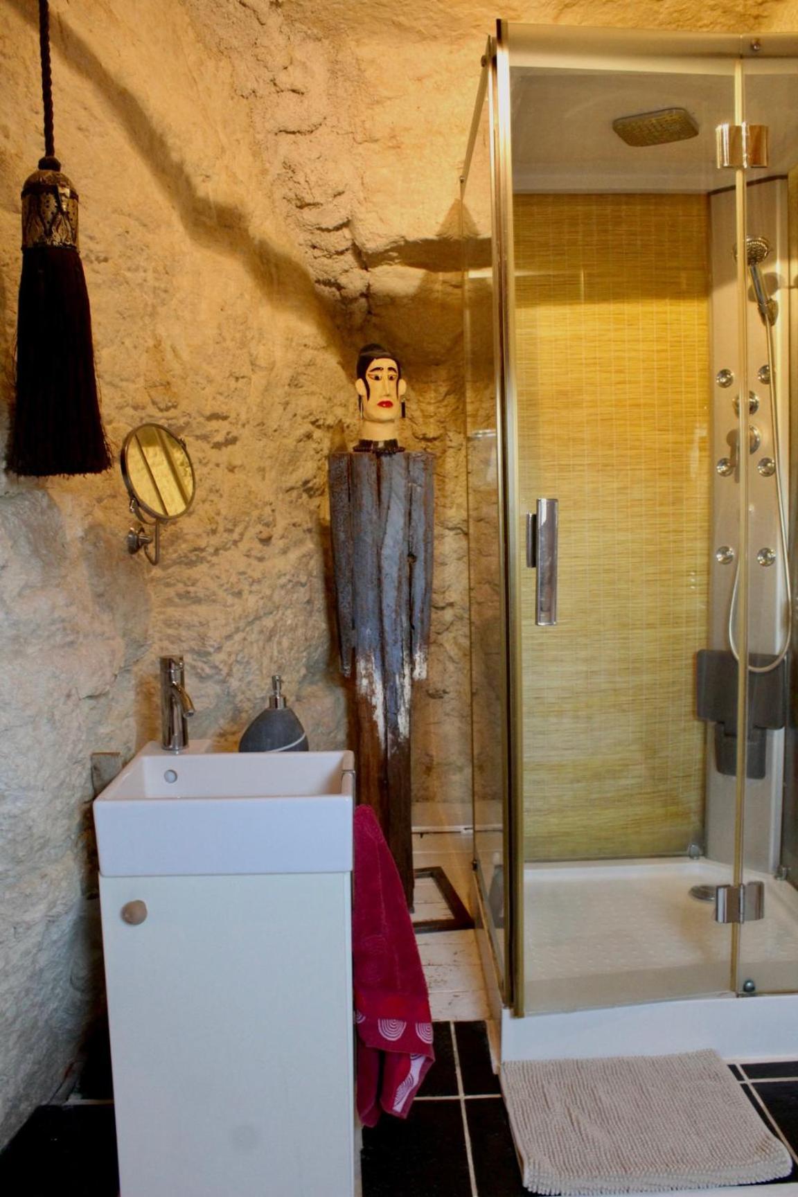 Troglodyte Loft Bed & Breakfast Thore-la-Rochette Ngoại thất bức ảnh